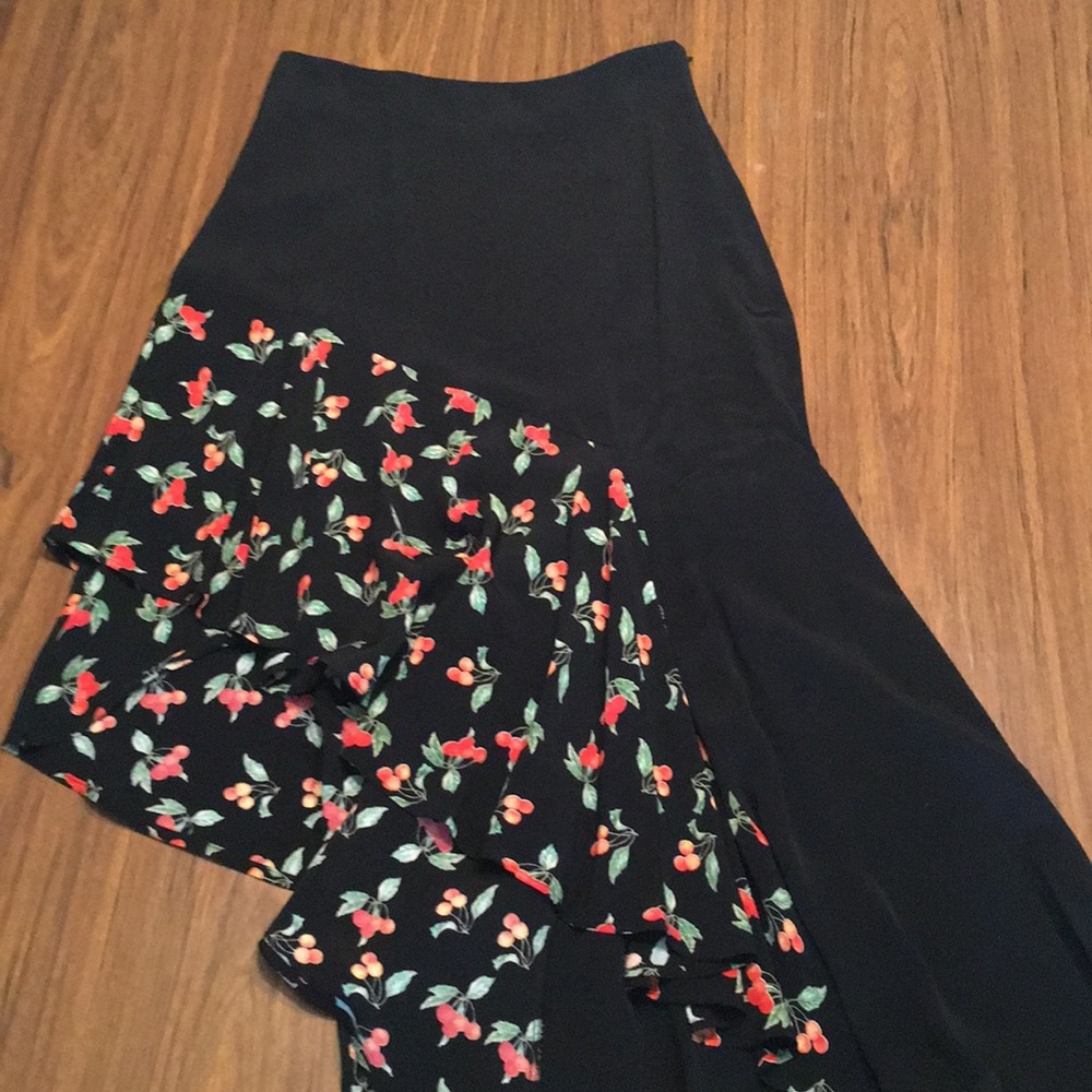 Salsa skirt!